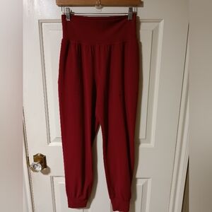 Athleta Decadent Red Yoga Athletic High Rise Salutation Jogger Pants Size Small